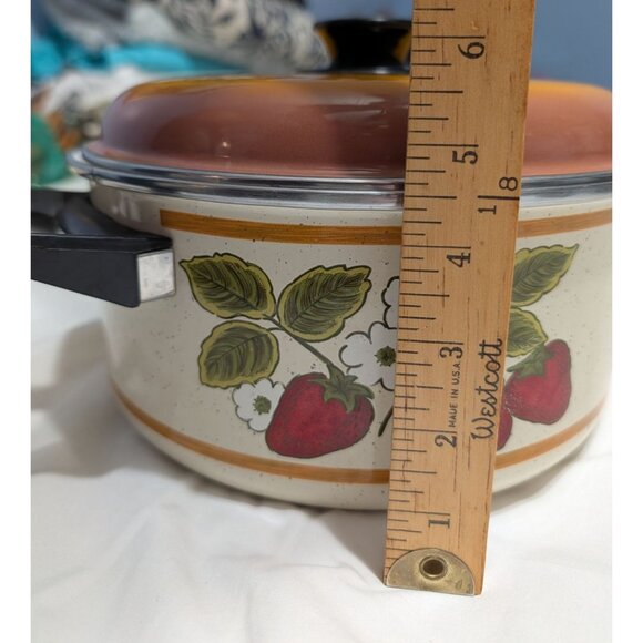 Strawberry Enamel Stew Pot Lid 6 Quart Yellow White Retro Cookware Vintage - Picture 11 of 16